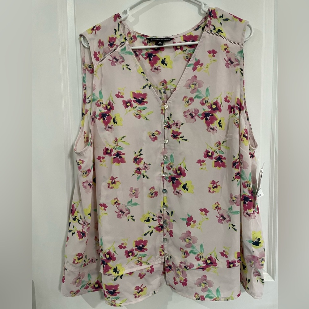 NWT Zac & Rachel floral tank top